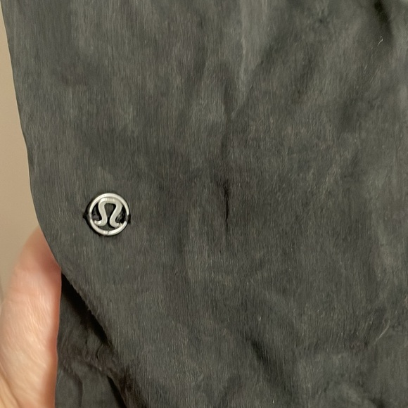 💖 Lululemon Black Mat to Street Pant - Picture 5 of 7